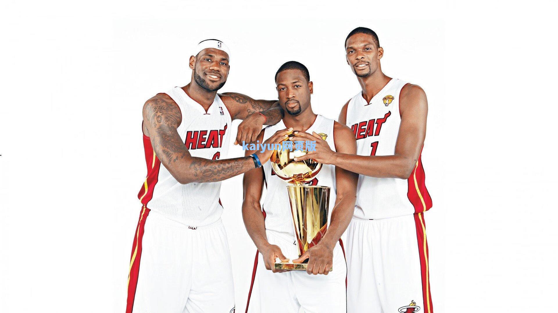 史话回溯,八年前悬崖边的勒布朗,绝境中如何铸就传奇救赎?